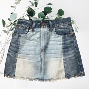 Madewell Two-Tone Denim Mini Skirt Size 24